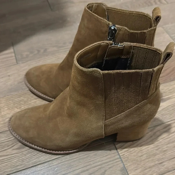 Blonde Brand Waterproof Tan Suede Ankle Boots. Size 7. Good Pre-owned condition - Picture 5 of 6